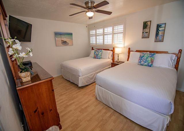Capri Beach Accommodations At Capri By The Sea San Diego Eksteriør billede
